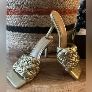 Marc Fisher LTD Draya Heels